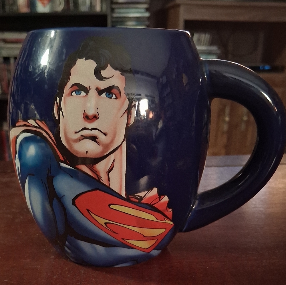 DC COMICS SUPERMAN Collectible Mug